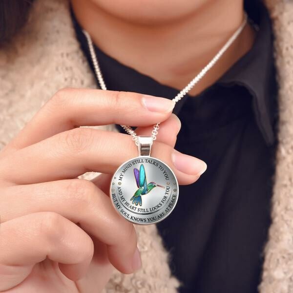 Exquisite Hummingbird Necklace