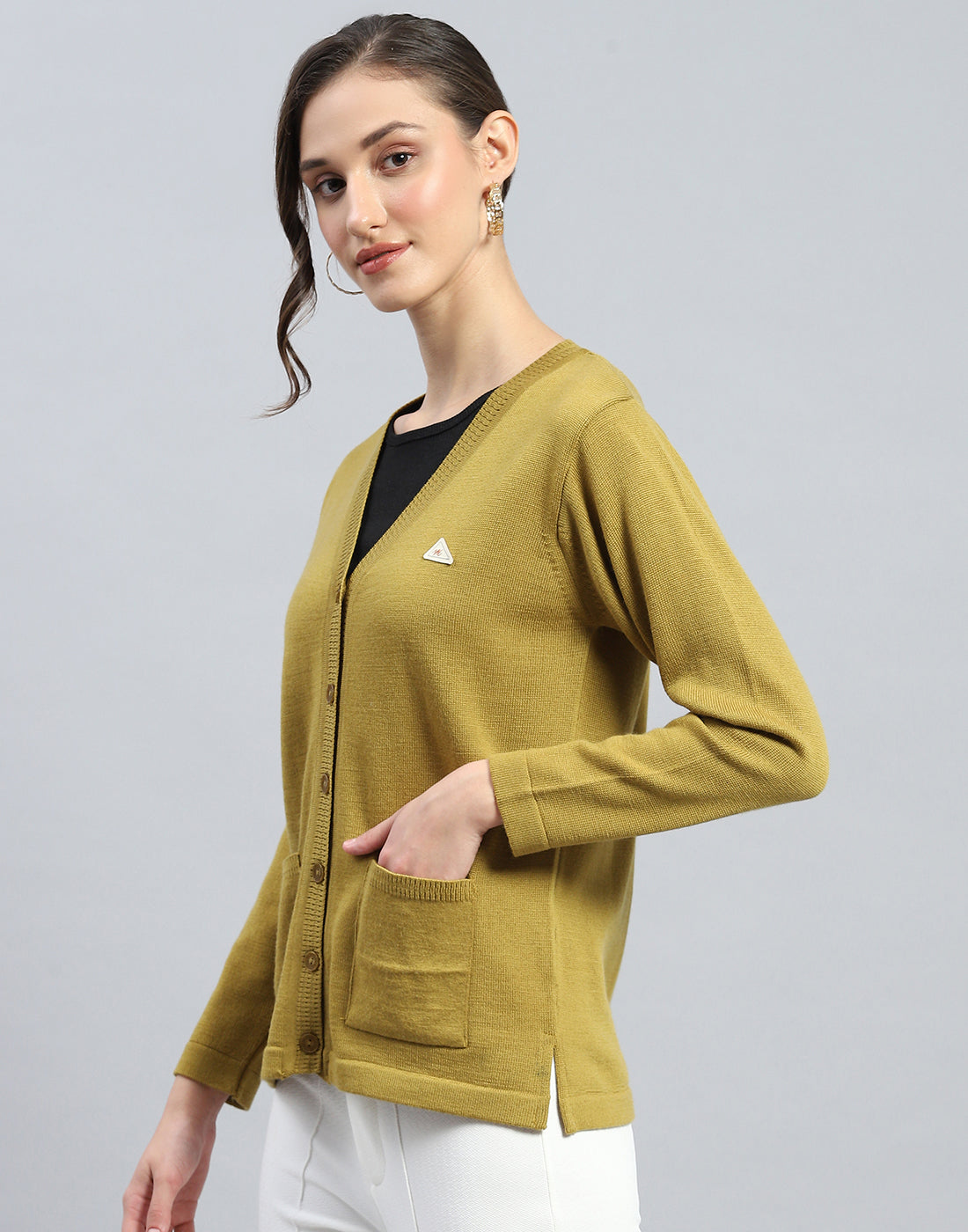 Women Khaki Solid V Neck Full Sleeve Cardigan