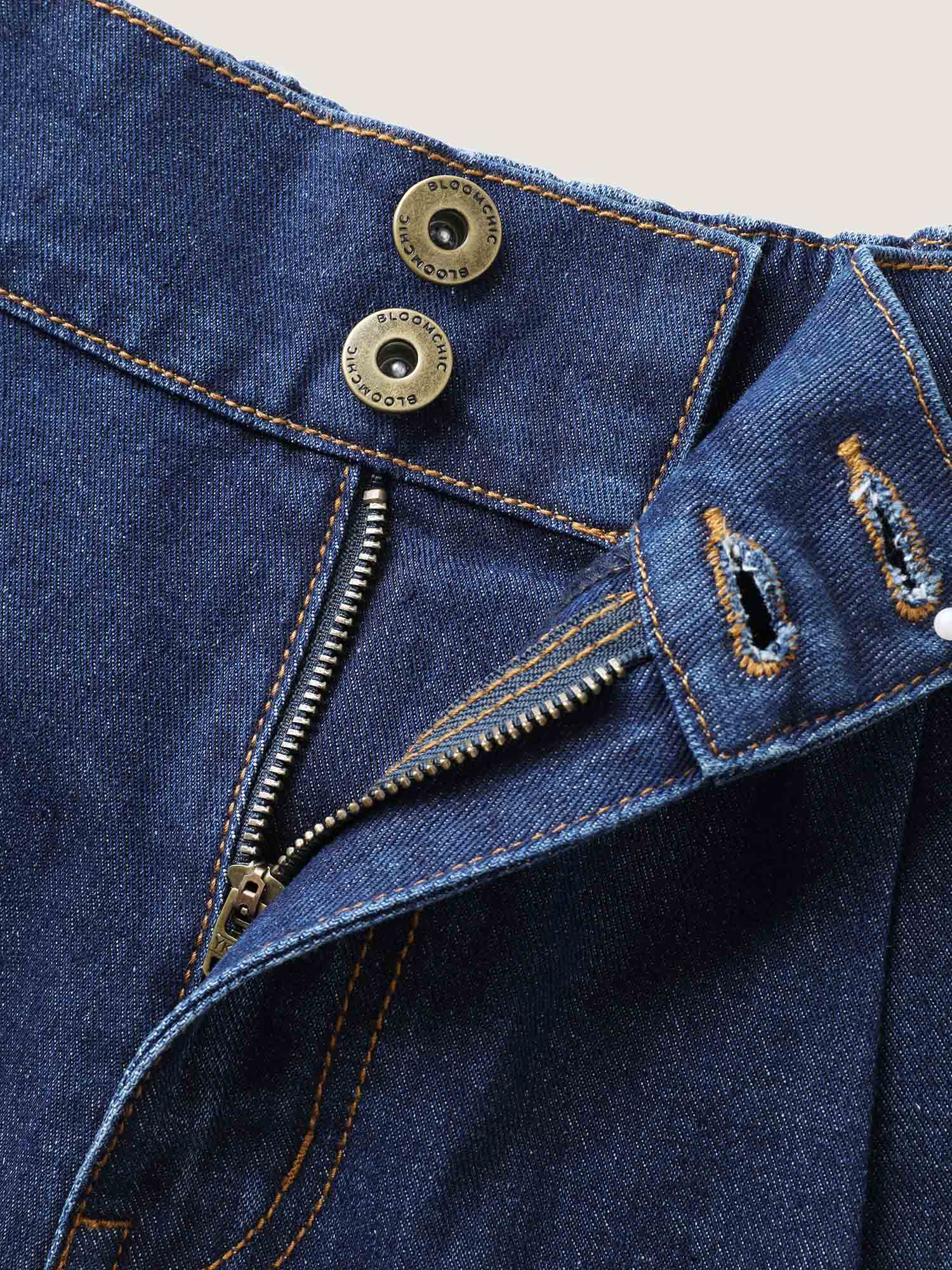 Stretchy Waist Straight-Leg Denim Shorts