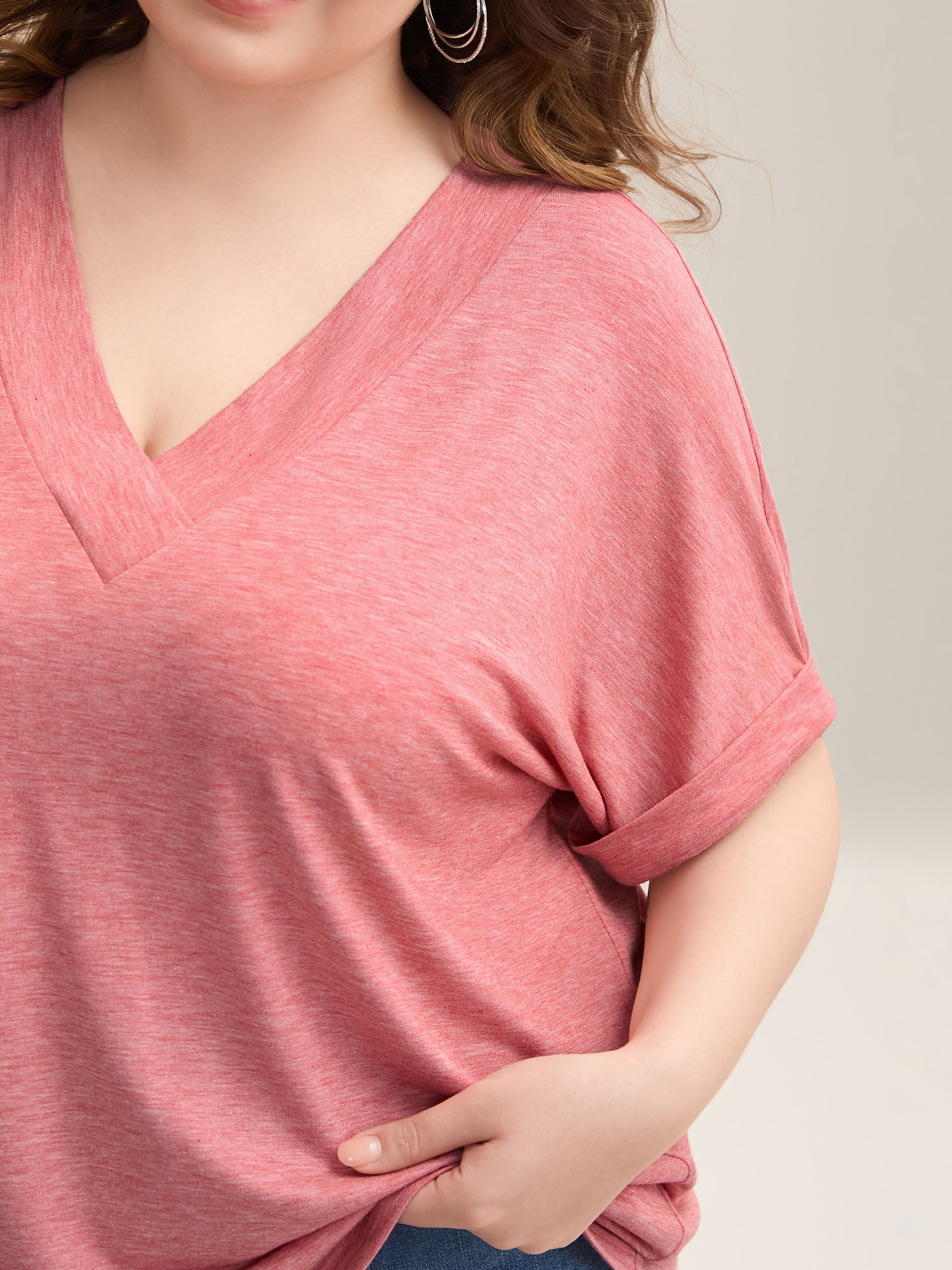 Stretchy Heathered V-Neck Solid T-Shirt