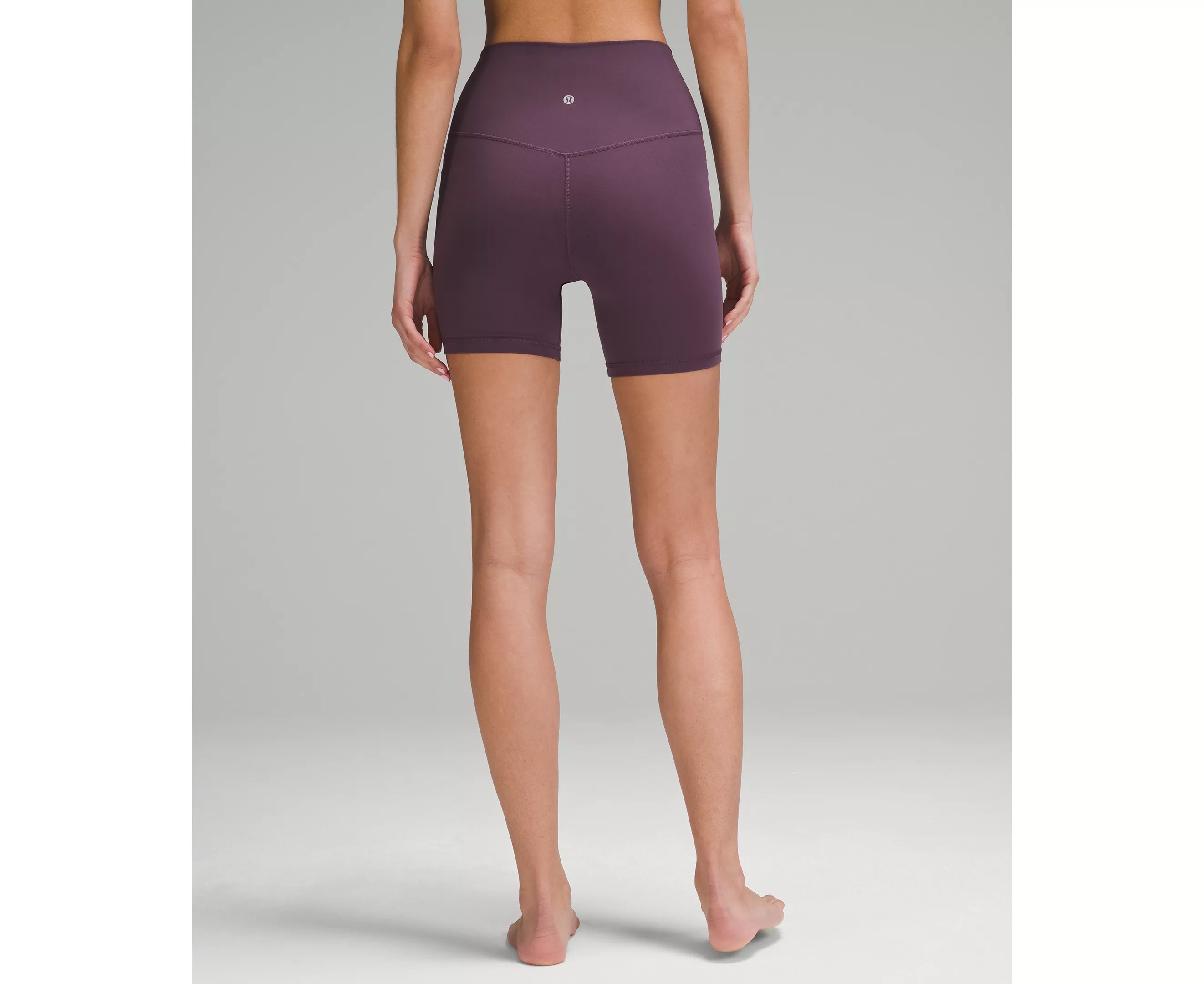 lululemon Align™ pantalón corto de talle alto de 6