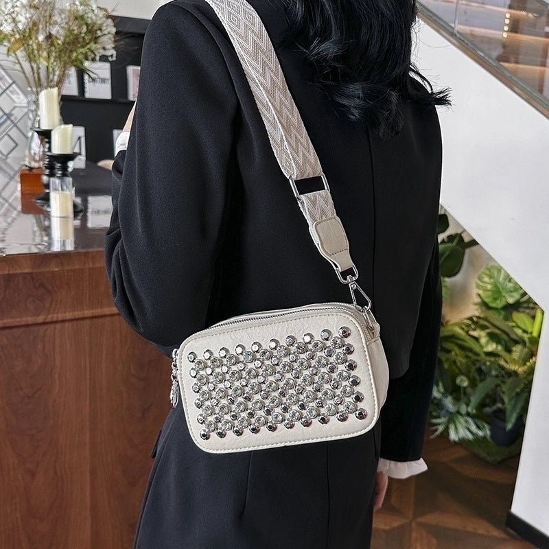 Women's Small Pu Leather Solid Color Streetwear Zipper Crossbody Bag