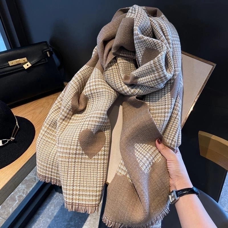 Women's Modern Style  Plaid Heart Shape Imitation Cashmere Scarf