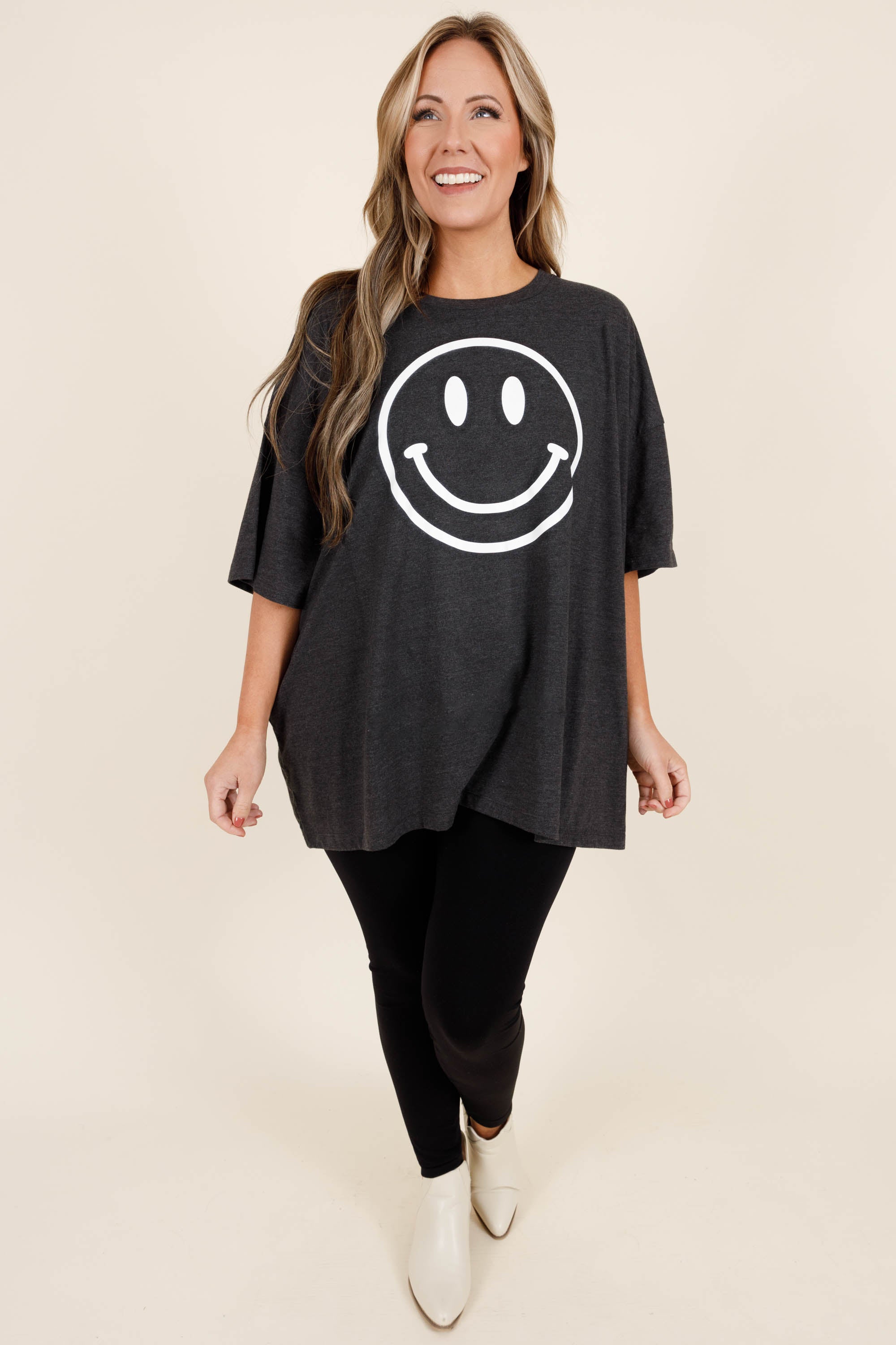 Remember To Smile Boyfriend Tee. Charcoal