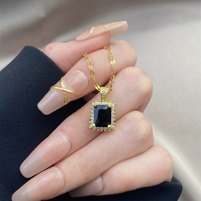 Vintage Style Geometric Stainless Steel Plating Inlay Zircon Pendant Necklace