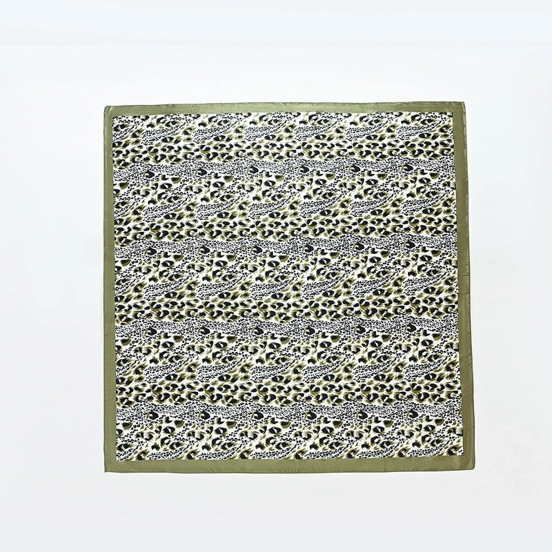 Women's Hip-Hop Minimalist Leopard Satin Printing And Dyeing Printing Silk Scarf