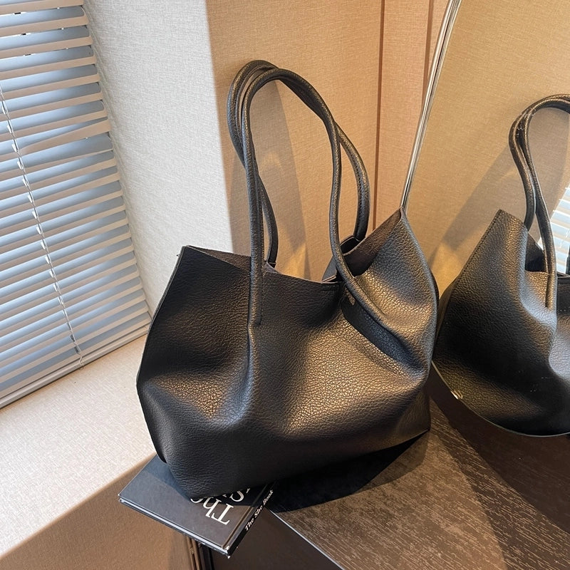 Women's All Seasons Pu Leather Solid Color Vintage Style Square Magnetic Buckle Shoulder Bag