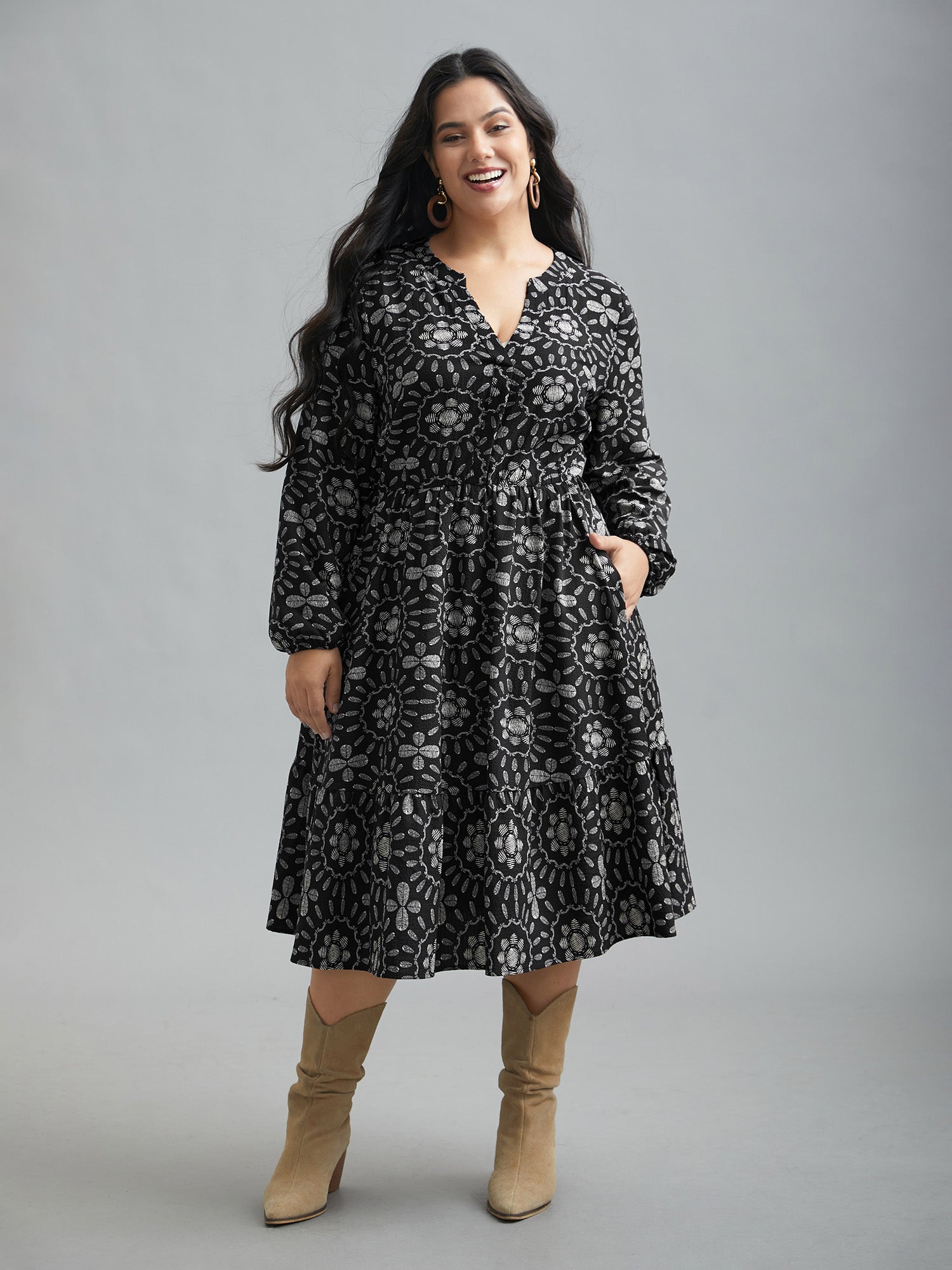 Notched Collar Print Tiered Midi Dress