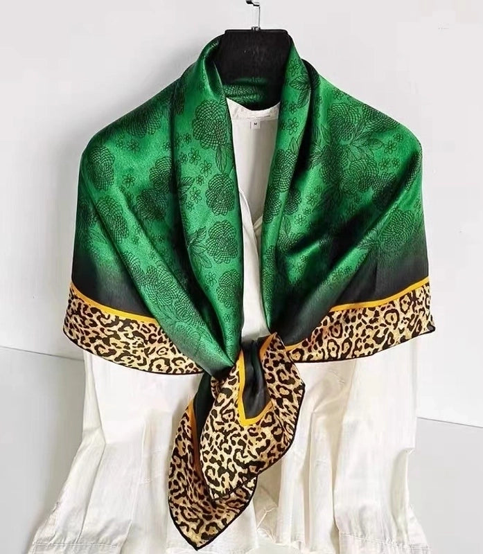 Women's Vintage Style Letter Color Block Polyester Silk Scarves