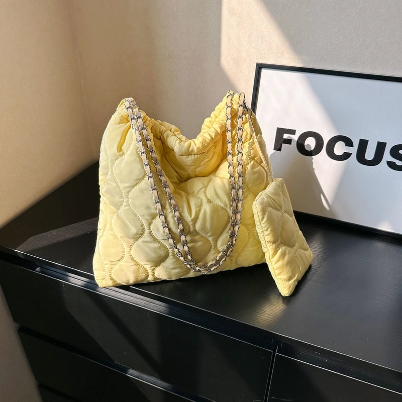 Women's All Seasons Oxford Cloth Lingge Vintage Style Sewing Thread Square Magnetic Buckle Shoulder Bag