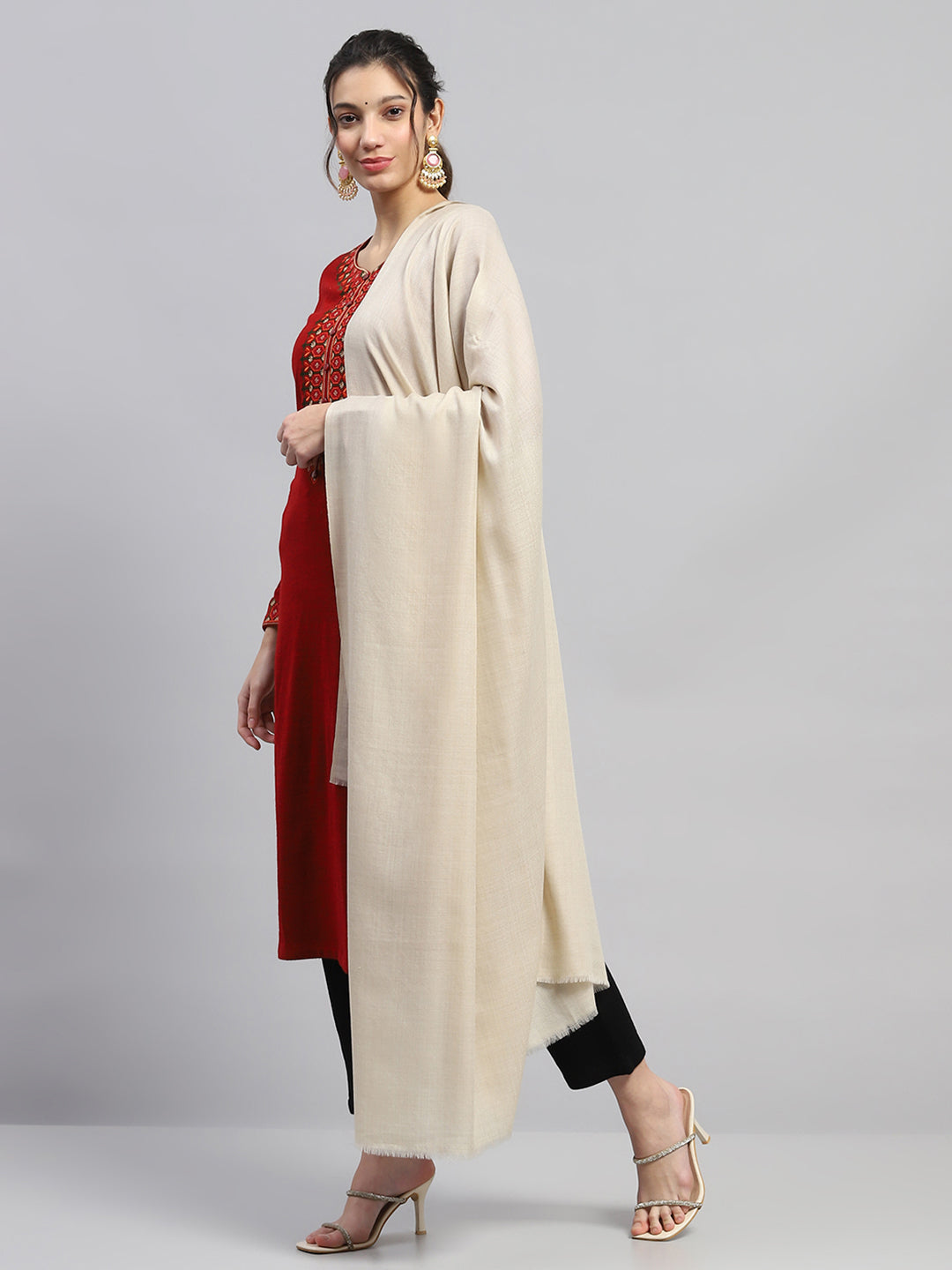 Women Cream Solid Reversible Shawl