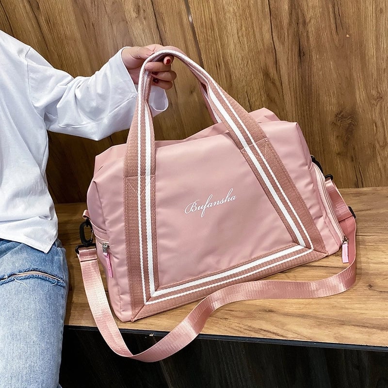 Large Capacity Wet And Dry Separation Yoga Fitness Bag Printed Logo Short Trip Luggage Bag New Travel Bag