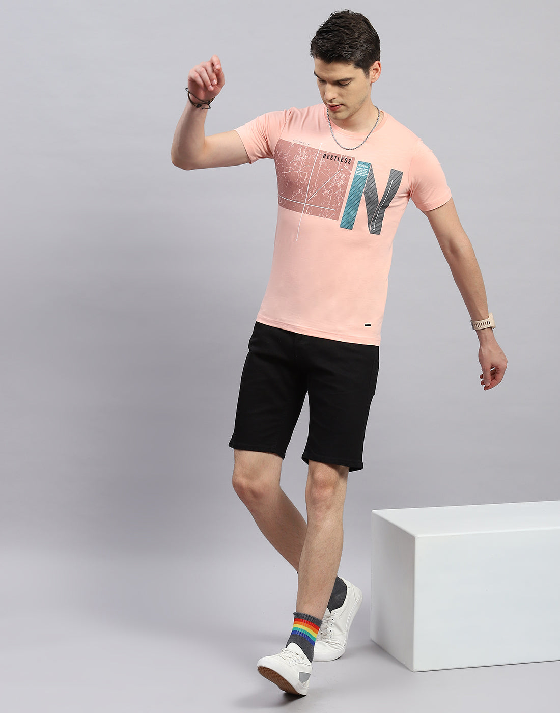 Men Pink Printed Round Neck Half Sleeve T-Shirt