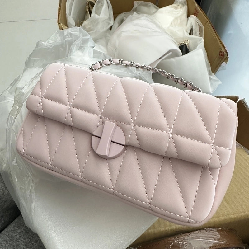 Women's Medium Pu Leather Geometric Solid Color Streetwear Flip Cover Crossbody Bag