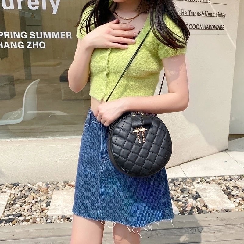 Round Bag Handbag Women's Diamond Pattern Bag Embroidered Small Bag