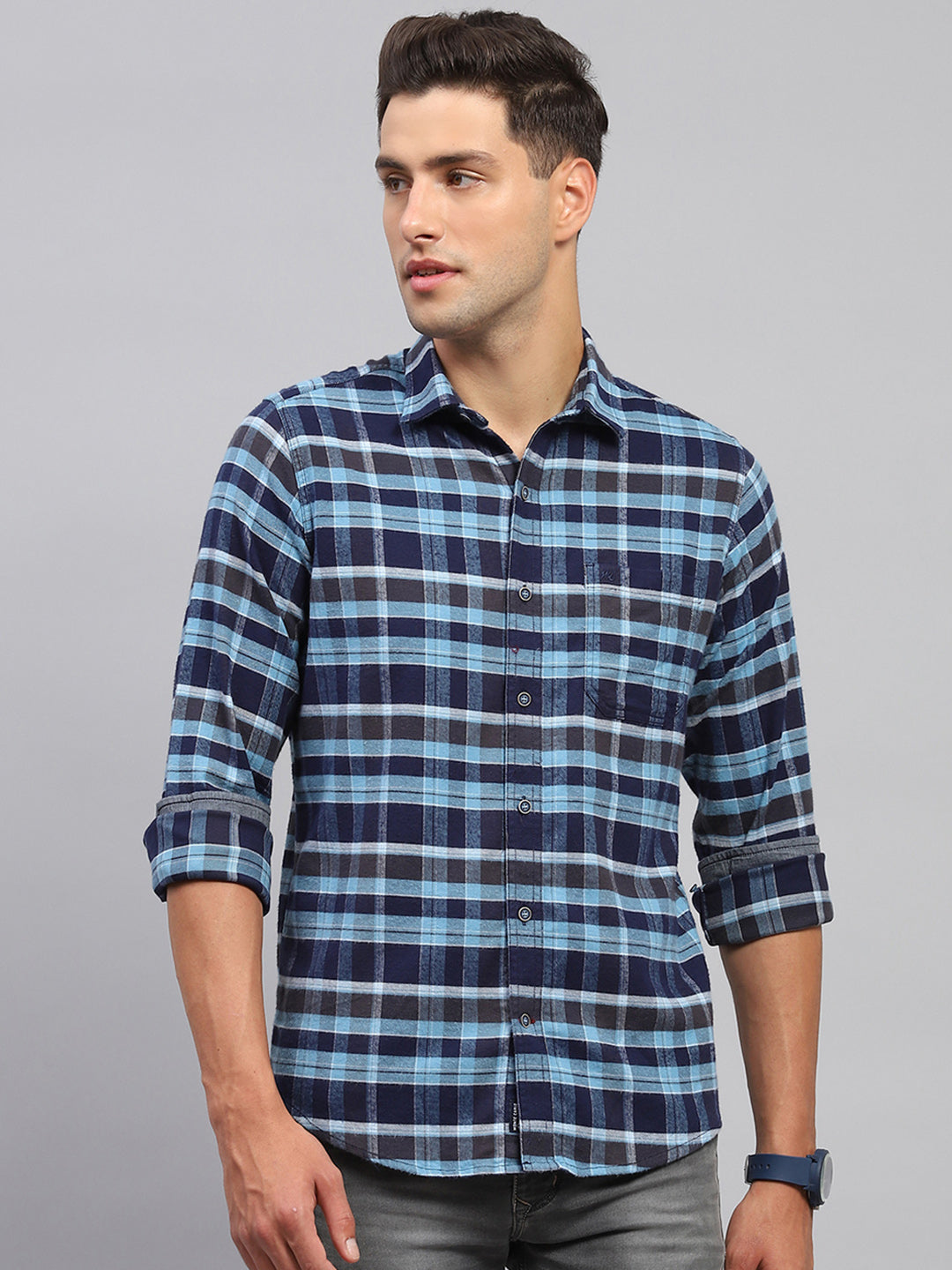 Men Blue Check Spread Collar Full Sleeve Shirt