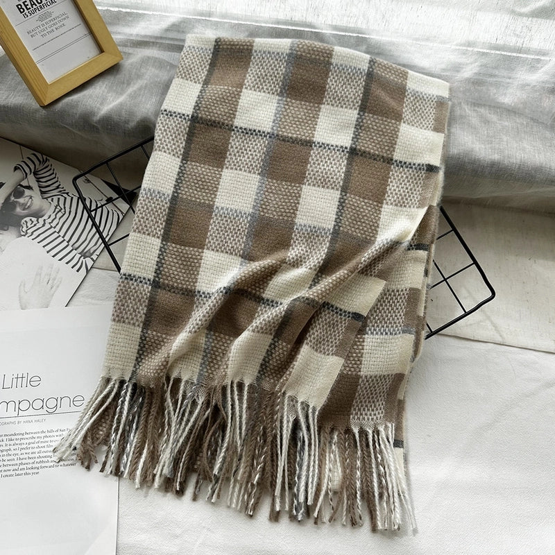 Unisex Casual Minimalist Lattice Imitation Cashmere Tassel Scarf