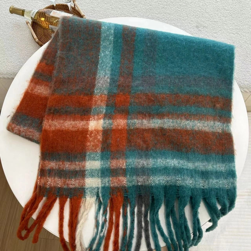Women's Retro Sweet Plaid Polyester Tassel Scarf