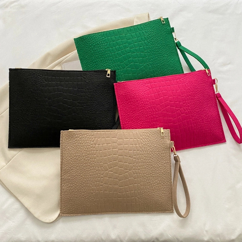 Women's Medium Felt Solid Color Basic Classic Style Square Zipper Envelope Bag
