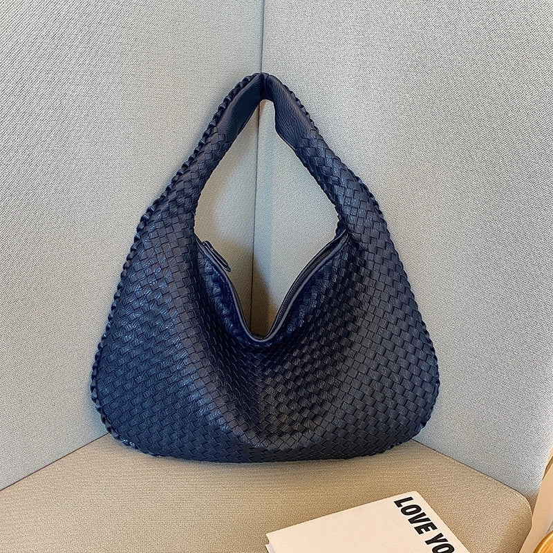 Women's Medium Pu Leather Solid Color Streetwear Weave Dumpling Shape Zipper Handbag