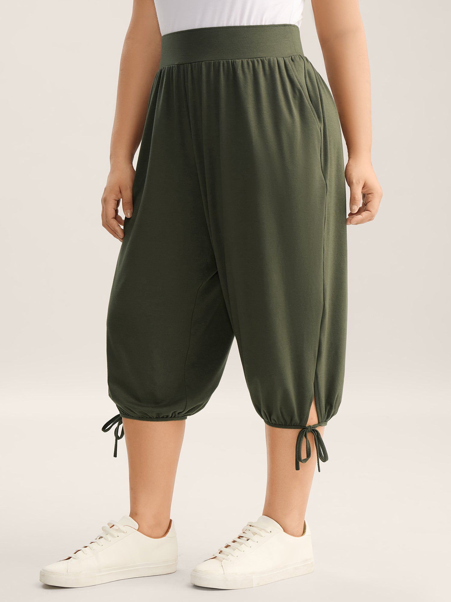 Keyhole Hem Ties Jogger Pants