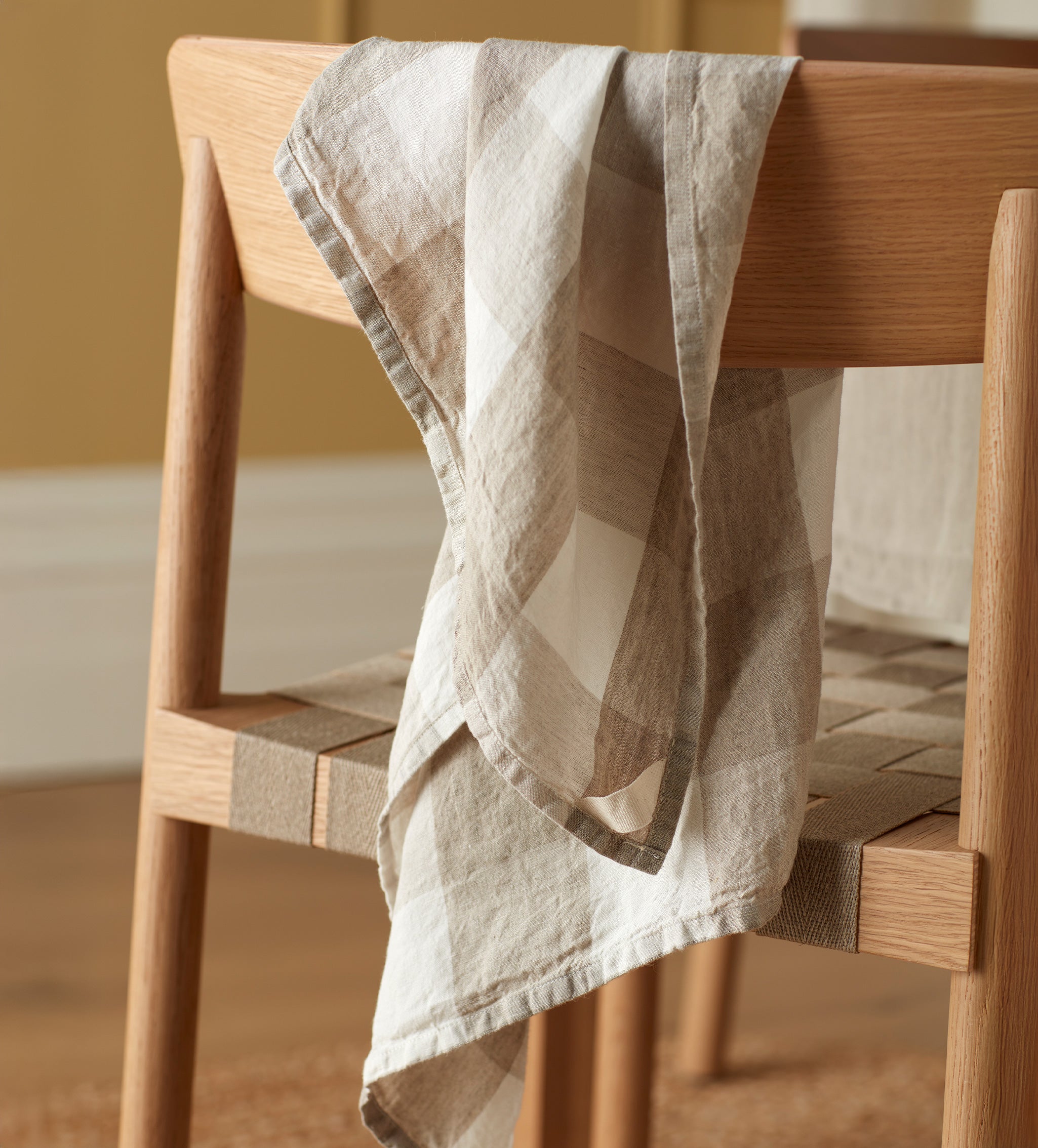 Natural Gracie Gingham 100% Linen Tea Towel