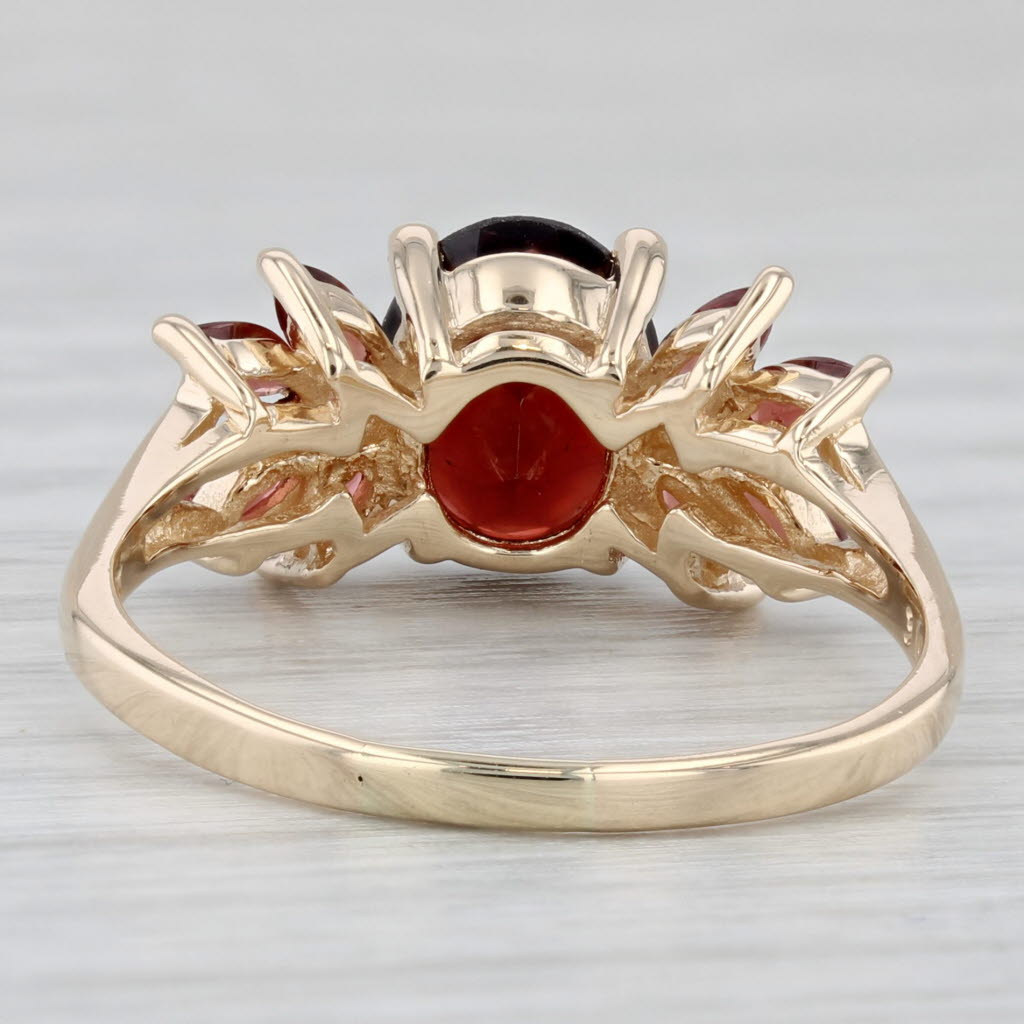 2.68ctw Garnet Ring 10k Yellow Gold Size 9.25