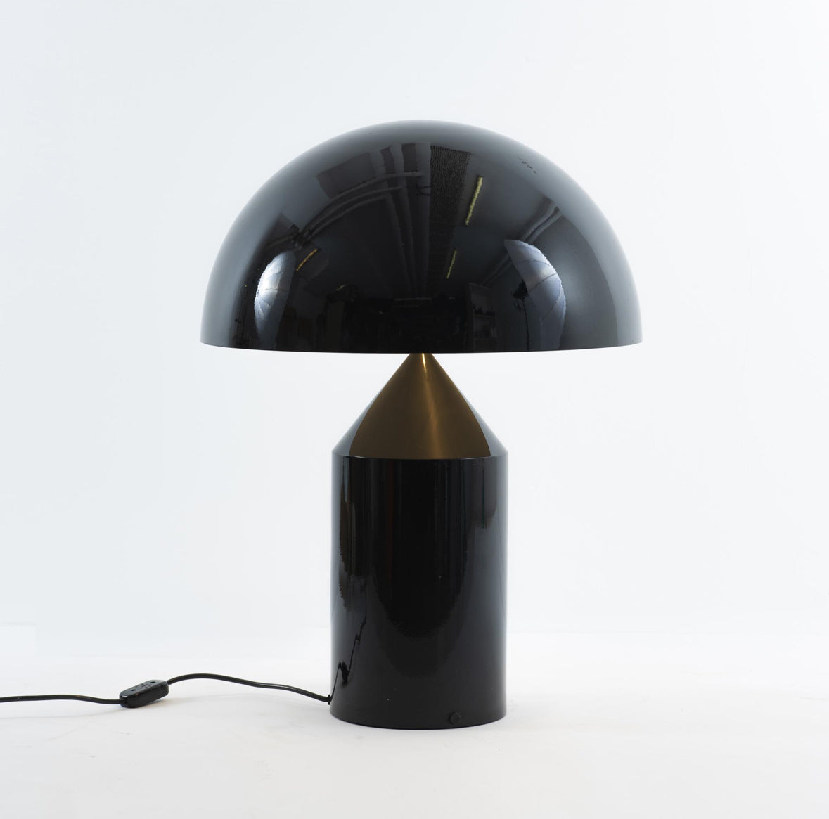 Modern Gold Metal Table Lamp with Geometric Dome Shade
