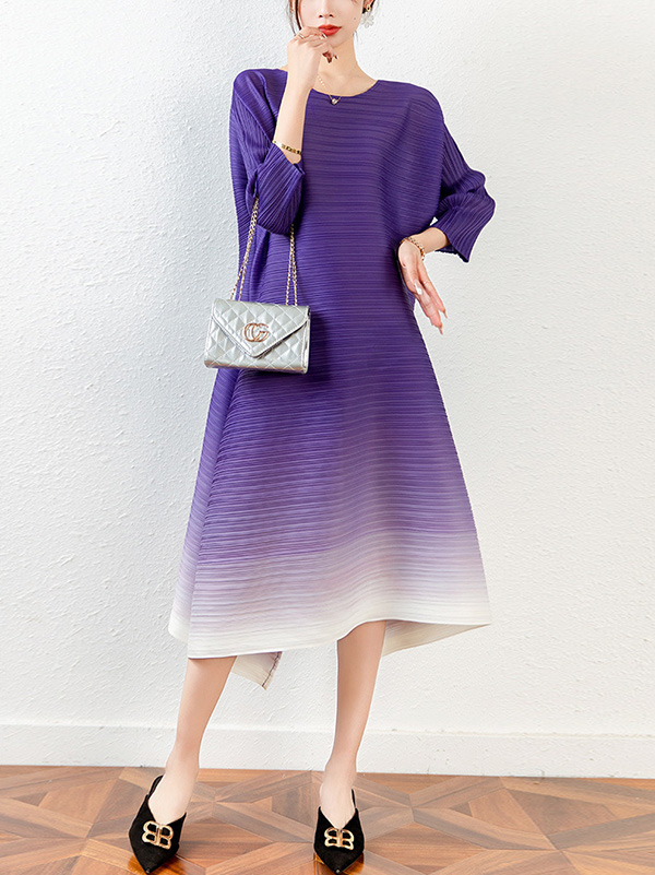 Original Long Sleeves Loose Pleated Gradient Round-Neck Midi Dresses