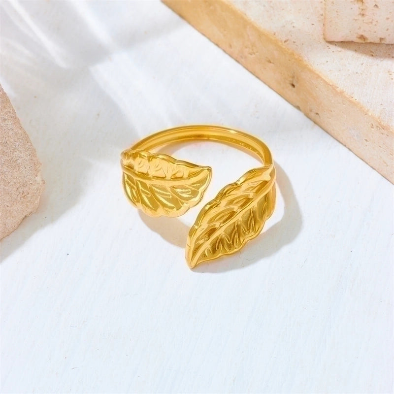 Titanium Steel 18K Gold Plated Minimalist Inlay Circle Rhinestones Open Rings