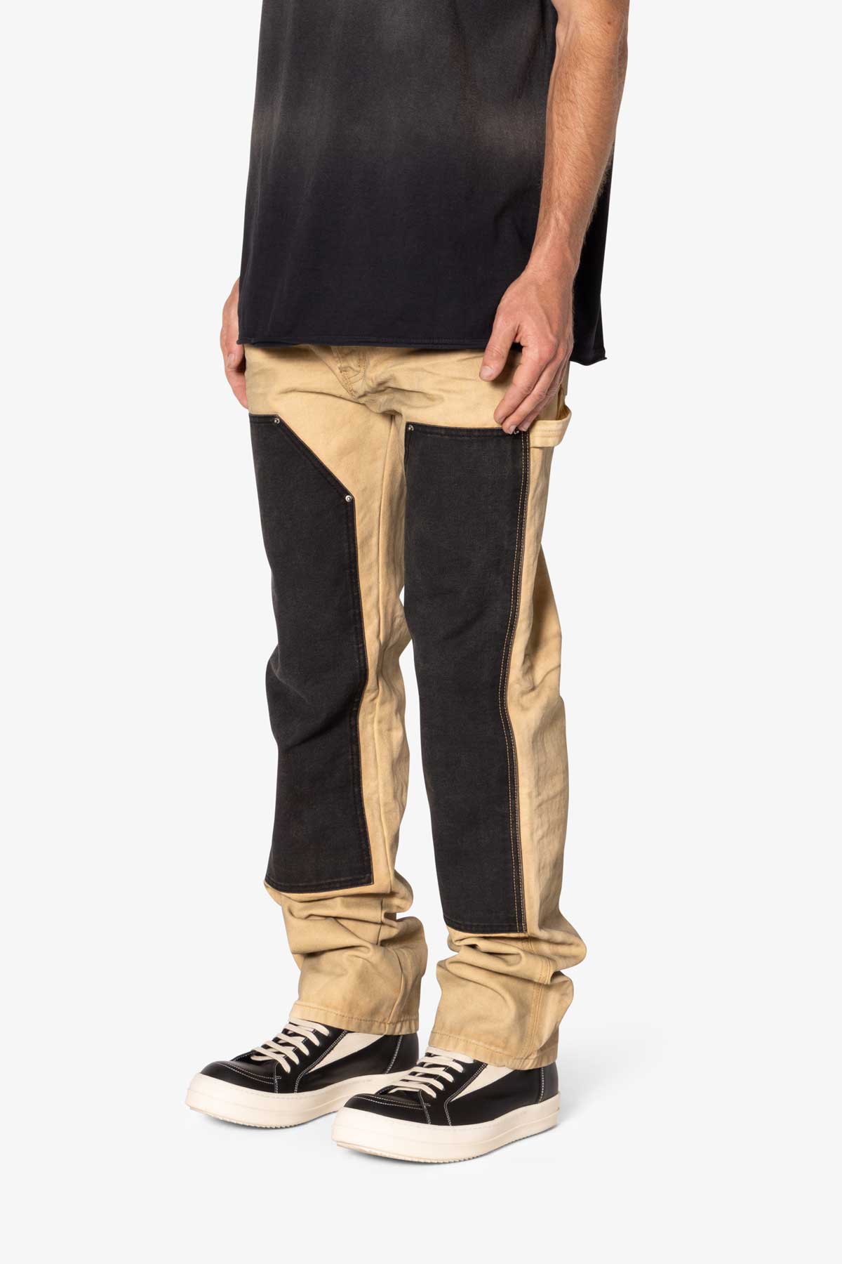 V684 Dirty Double Knee Denim - Tan