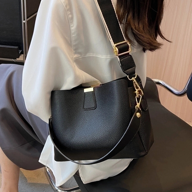 Women's Small Pu Leather Solid Color Basic Zipper Crossbody Bag Bucket Bag