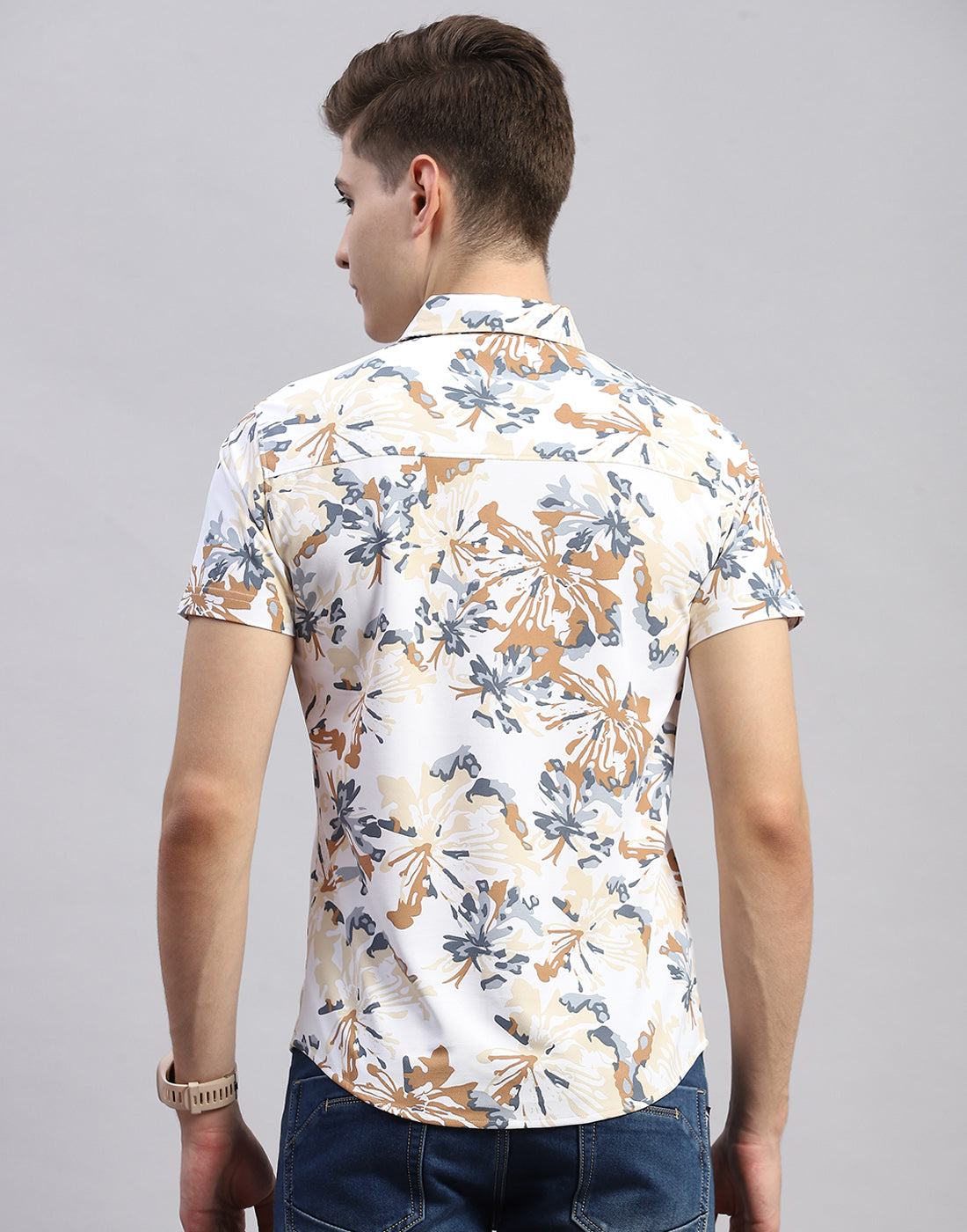 Men White Floral Print Collar Half Sleeve Shirt