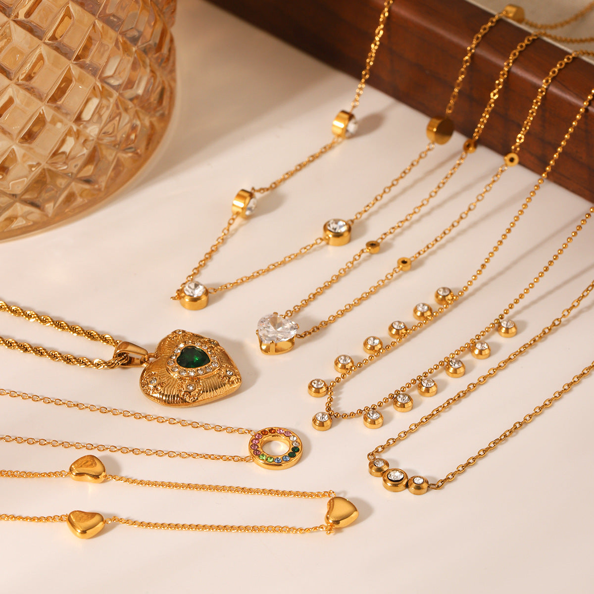 Ins Style Stainless Steel Love Necklace Inlaid With Zircon Clavicle Chain Female Titanium Steel 18K Gold-Plated Necklace