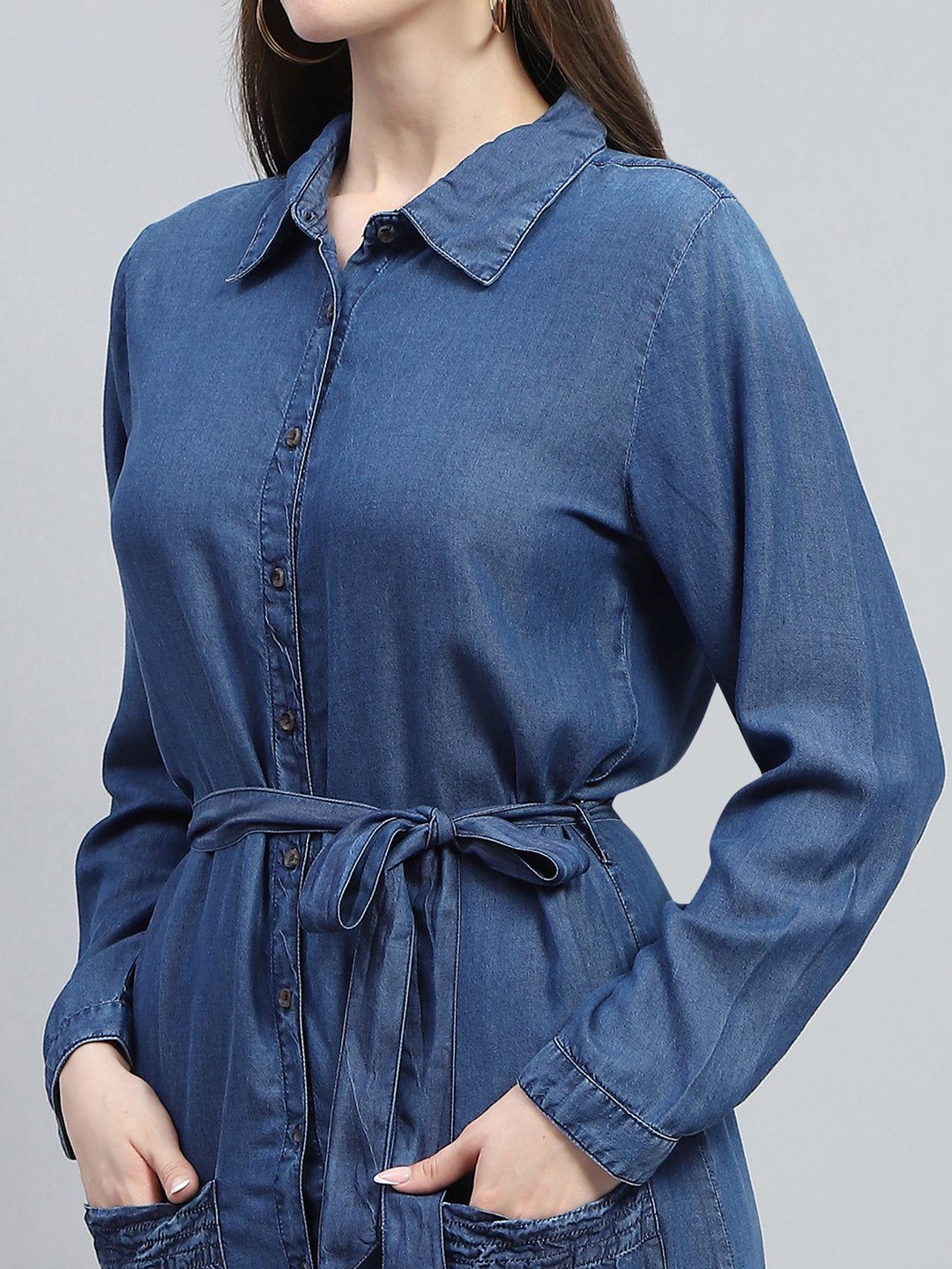 Women Blue Solid Collar Full Sleeve Tunic