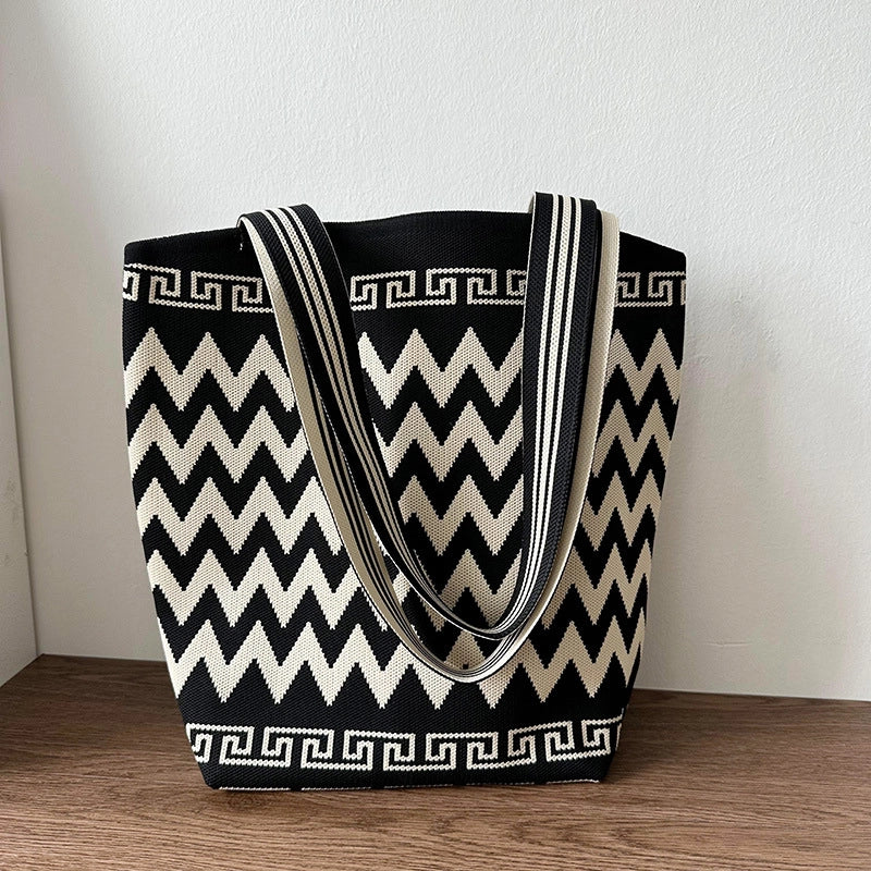 Women's Large Polyester Printing Classic Style Square Open Straw Bag