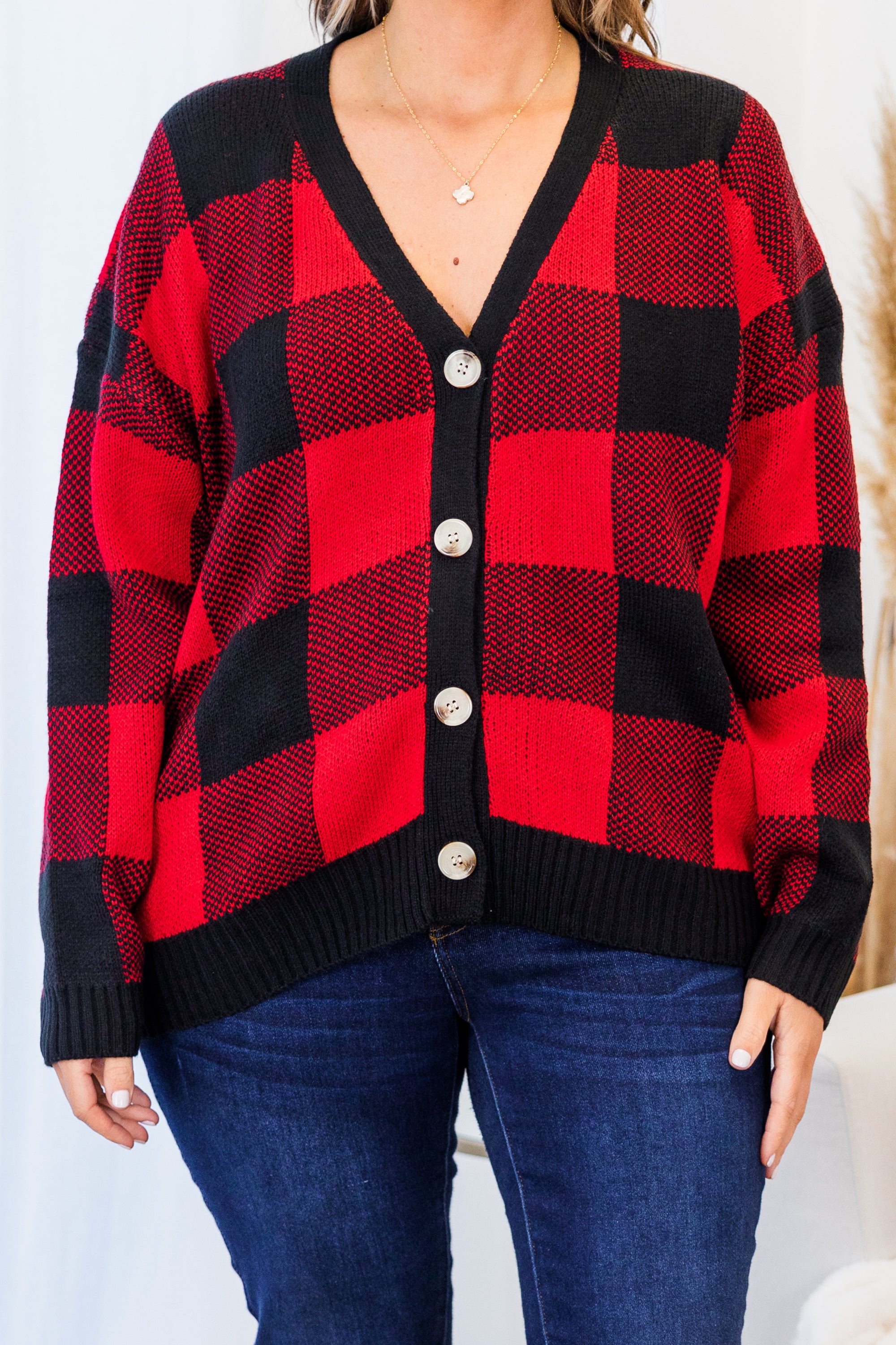 Cozy Memories Cardigan. Red-Black