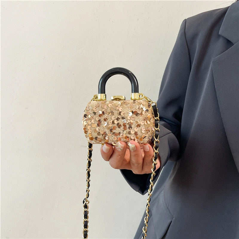 Women's Mini Canvas Heart Shape Streetwear Heart-shaped Lock Clasp Shoulder Bag