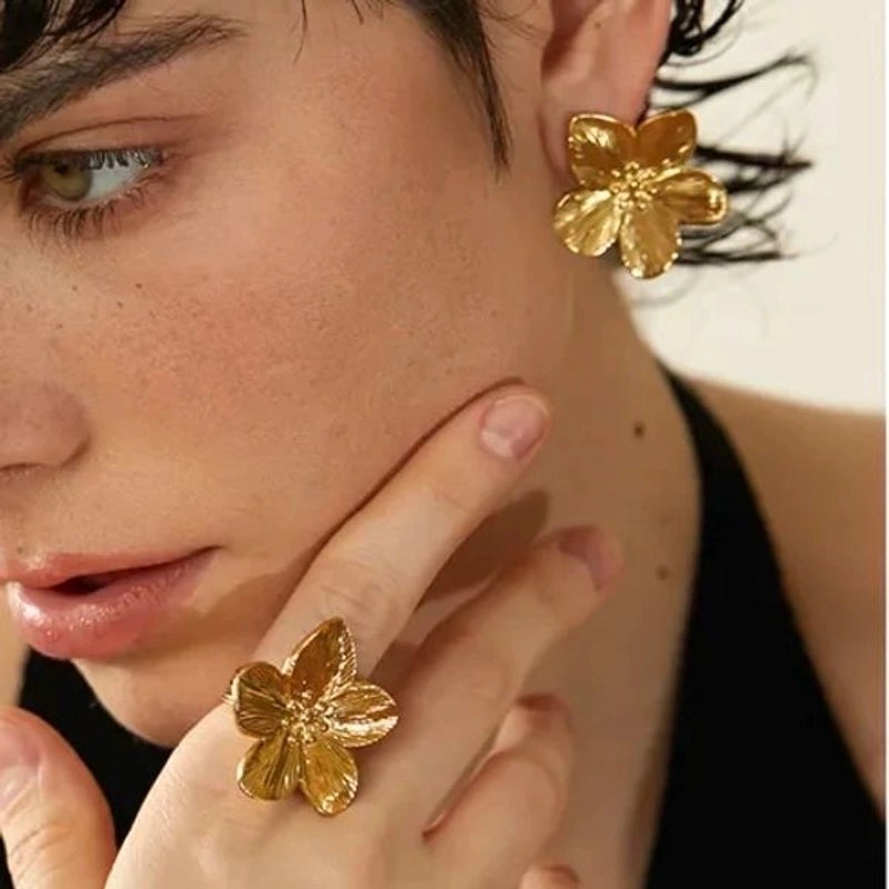 304 Stainless Steel 18K Gold Plated Retro Plating Flower Rings Earrings