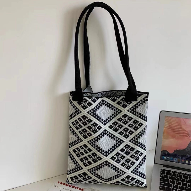 Women's Large Polyester Geometric Streetwear Square Open Handbag