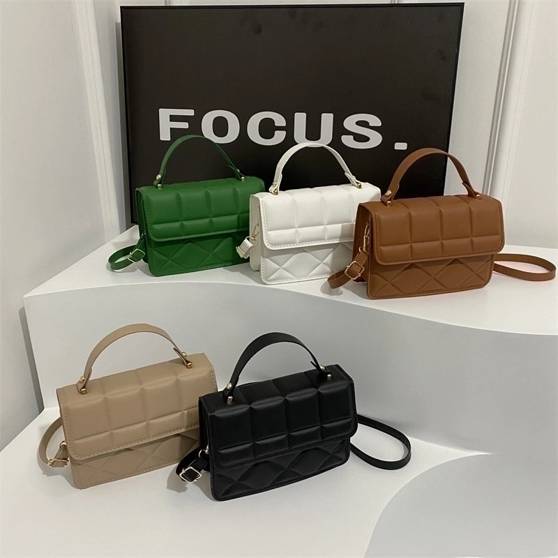 Women's Pu Leather Solid Color Classic Style Flip Cover Handbag
