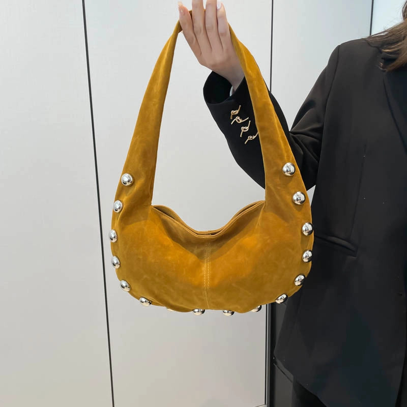 Women's Pu Leather Solid Color Classic Style Dumpling Shape Zipper Shoulder Bag