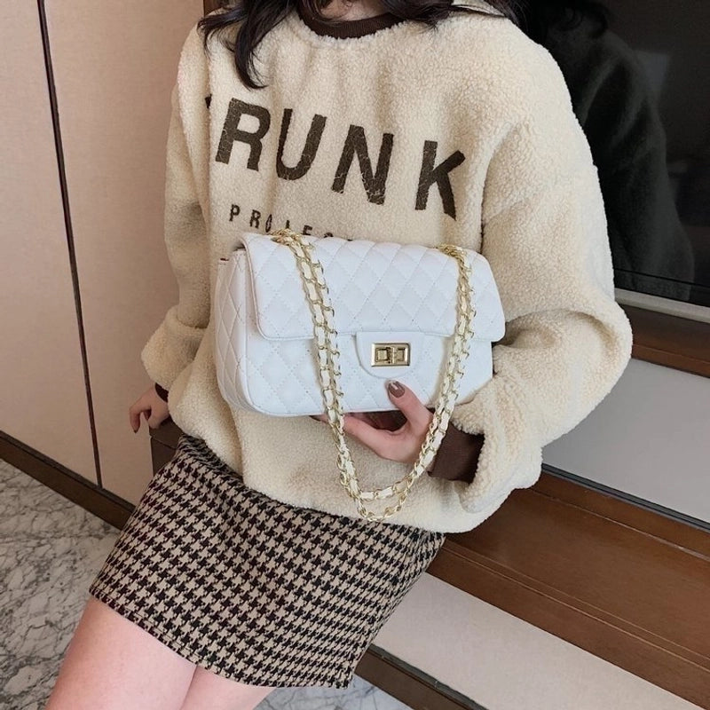 Women's Pu Leather Solid Color Classic Style Square Lock Clasp Crossbody Bag