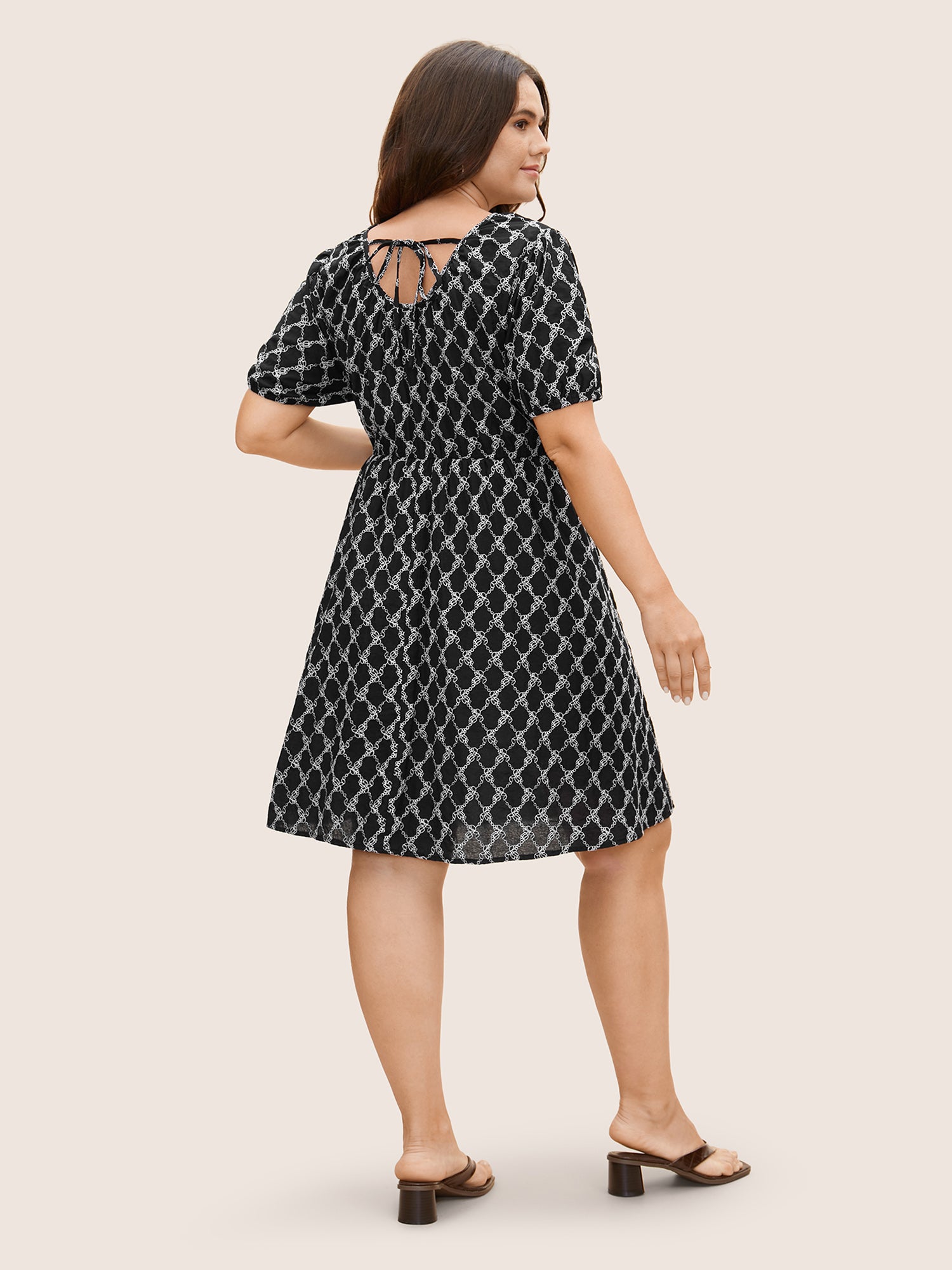 U Neck Geometric Tie Knot Puff Sleeve Dress