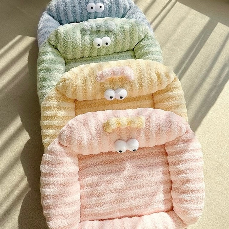 Big Eye Striped Dog Cat Bed