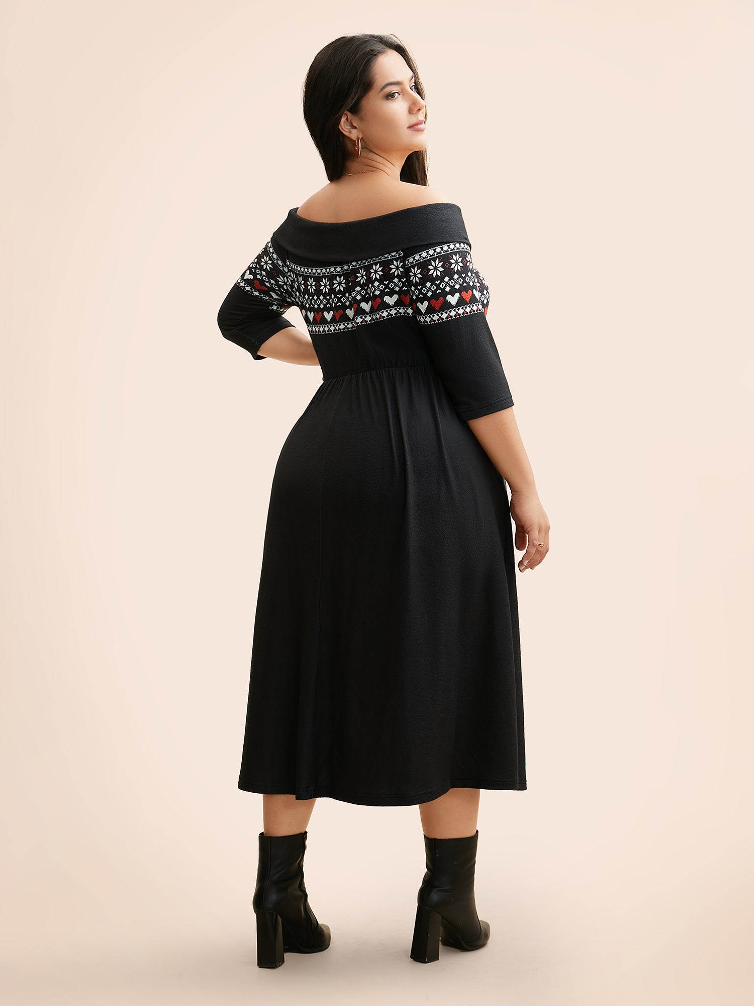 Geometric Off Shoulder Neck Midi Dress