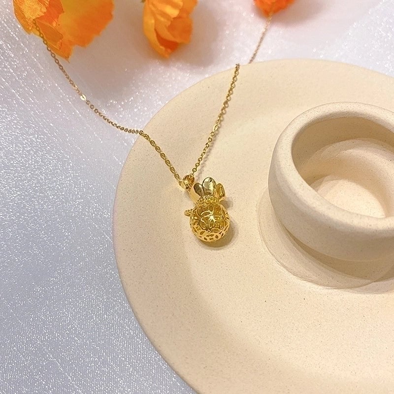 Titanium Steel Lady Inlay Heart Shape Flower Artificial Gemstones Pendant Necklace