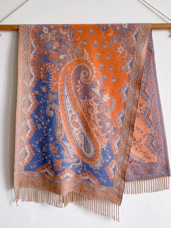 New Ethnic Style Vintage Tassel Shawl Autumn And Winter External Dual-Use Scarf Women's Travel Vacation Photo Cape