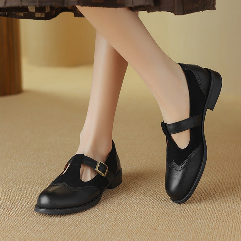 Preppy Style Brogue Carving Leather T Strap Mary Jane in Coffee/Black