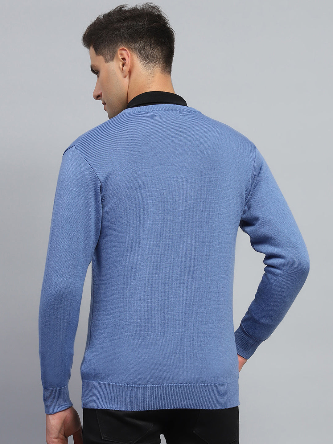 Men Blue Solid V Neck Full Sleeve Pullover